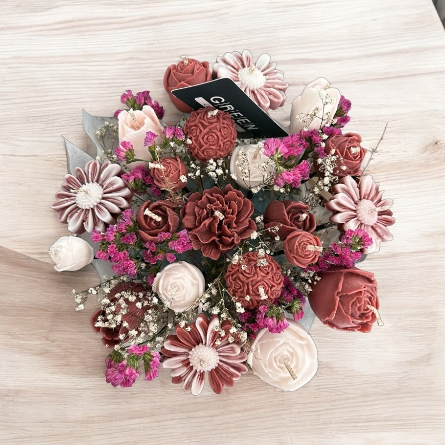 FLORES DE CERA +CONTENEDOR DE CONCRERTO